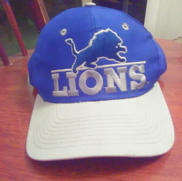 NFL Lions hat - Picture 1 of 2
